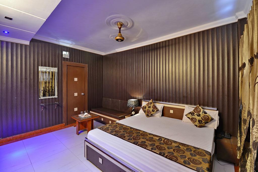 Hotel New Mg Residency Amritsar Exterior foto